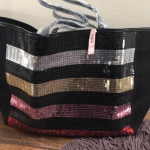 Brand new Victoria’s Secret beach bag